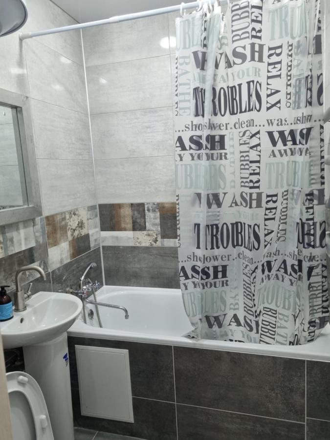 Амстердам Apartman Kremencsuk Kültér fotó